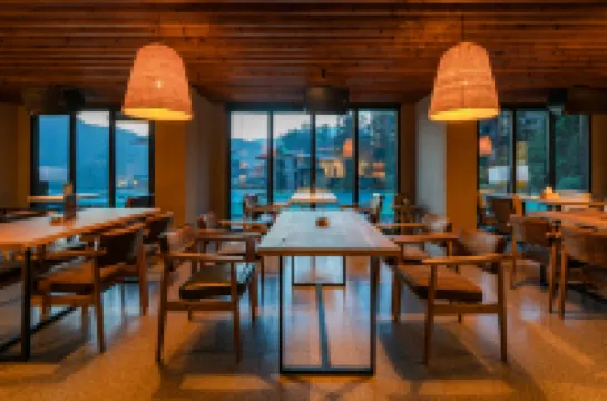 Sanchunli Meng Resort Hotel