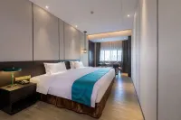 H' Life Hotel (Shenzhen Nanshan Metro Station)