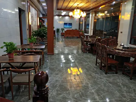 Shangrao Sanmaozhan B&B Отели рядом с достопримечательностью «Waishuangxi Ropeway»