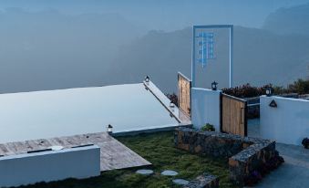 Shanzhong Laixin ·In the clouds Guesthouse