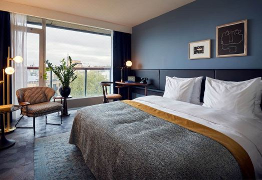 파크 센트럴 내부