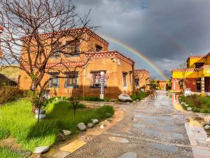 Yalong Hotel (Ganzi Gesar Wangcheng)