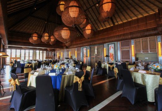 포시즌스 리조트 발리 앳 짐바란 베이