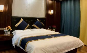 White Jade Snowy Meadow Hotel