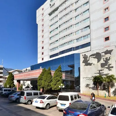 Cangshan Hotel Hotels near Caicun