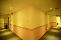 Tongtong Express Hotel
