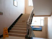 Ngawa County Youke Holiday Hotel فنادق في مديرية أبا
