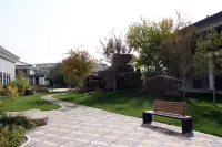 Baicheng Guesthouse