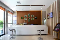 Juxin Yuetu Selected Business Hotel Hotels in Shishou