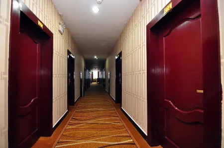 Shizong Aodu Hotel Отели в г. Шицзун