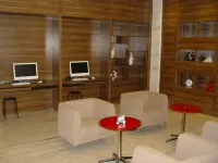 Nileke Echarm Hotel