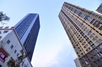 Yuelai Apartment Hostel Отели в г. Небоскреб Финансовая башня Yuexiu и парк VC