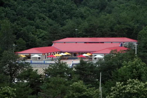 莊河金源避暑山莊