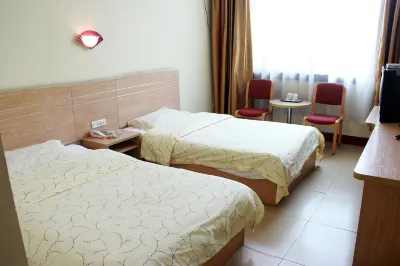 Fangcheng Fumanyuan Hotel Hotels near Qifeng Mountain Ecological Tourism Area