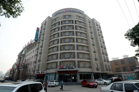 Jinjiang Inn (Baoding Junxiao Square) Отели рядом с достопримечательностью «Baoding Zoo»