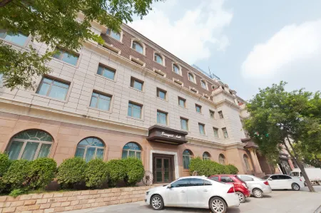 Motel 168 (Xianghe Furniture City) Отели рядом с достопримечательностью «Minghe Courtyard»