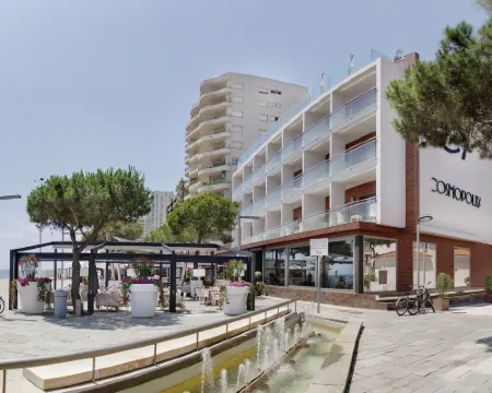 Cosmopolita Hotel Boutique & Spa Hotels in Baix Emporda