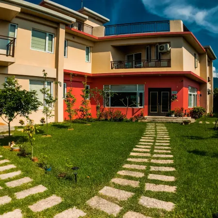 Mei Jung Homestay Отели рядом с достопримечательностью «Станция Zhixue»