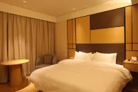 Jiaji Hotel (Shanghai Hongqiao Hub Jizhai Road) Hotels near Xinshang Life Square