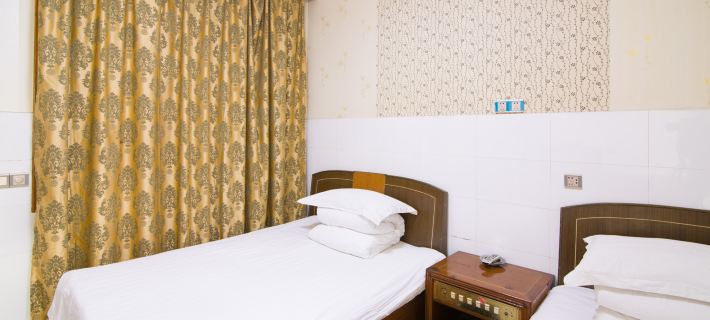 Danyang Film Star Holiday Inn Hotels in Danyang