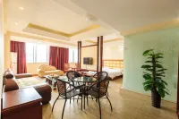 Tyrone Le Grand Large Hotel