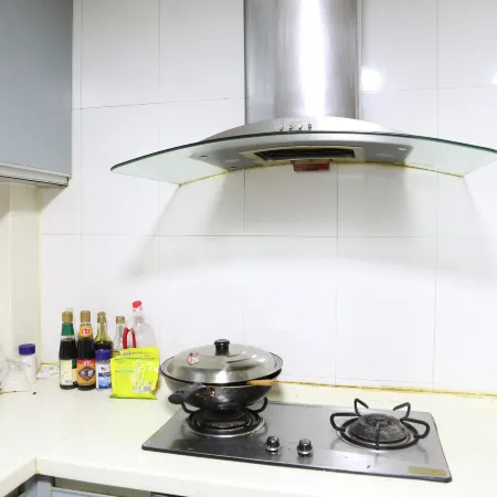 Guiyou Hushan Hostel (Tanhualin Crab Creek Subway Station)