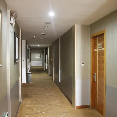 Ninghai 365 Art Hotel