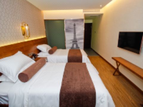 喆啡酒店(合肥滨湖省政府塘西河公园地铁站店) - 啡凡双床房