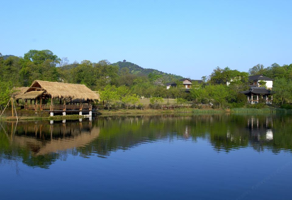 를레 & 샤토 리조트의 수영장