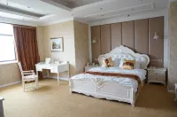 Chuxiong Mouding Huahu Chengji Hotel Hotels in Mouding