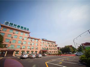 GreenTree Inn Anhui Wuhu YinhuNorthRoad Fangte World Resort South Gate Business Hotel