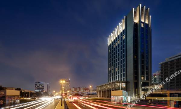 Rove Bur Dubai - Healthcare City