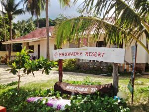 Phuwadee Resort & Spa