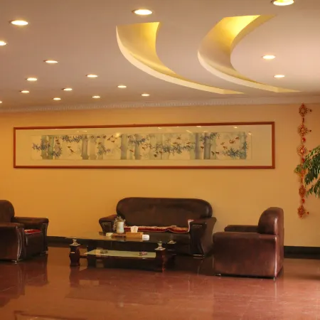 Jinqiao Hotel
