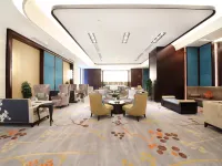 招遠龍湖大酒店 招遠酒店