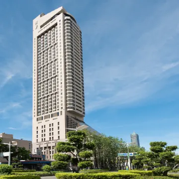 Han-Hsien International Hotel Отели рядом с достопримечательностью «НКНУ - Хэпин Кампус»