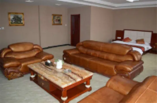 Keyou Zhongqi Mengyuan Hotel Hotels in Mittleres Horqin-Banner des Rechten Flügels