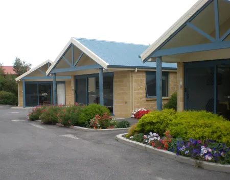 Summers Rest Units Отели рядом с достопримечательностью «Port Campbell Jetty»