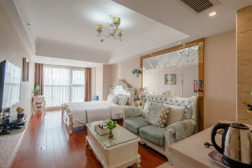 Phoenix Impression Apartment (Shenzhen Luohu The Mixc)