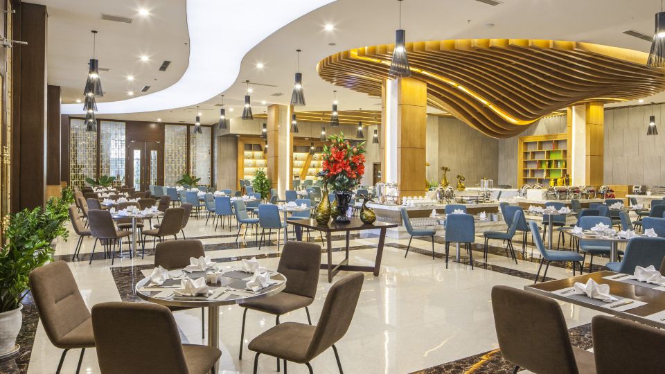 Muong Thanh Luxury Nhat Le Hotel
