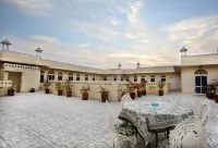 Alsisar Haveli - Heritage Hotel Hôtels à : Jaipur