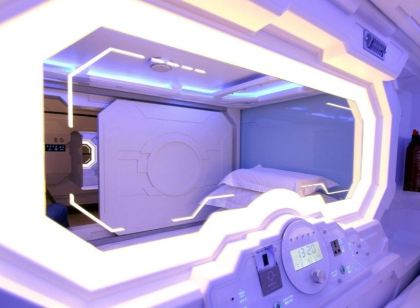 Nanian Natian Space Capsule Hotel