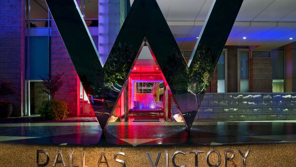 W Dallas