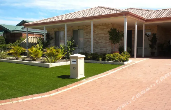 坎寧韋爾家庭度假屋