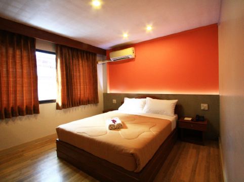 โรงแรม แอดลาส แบงกอก