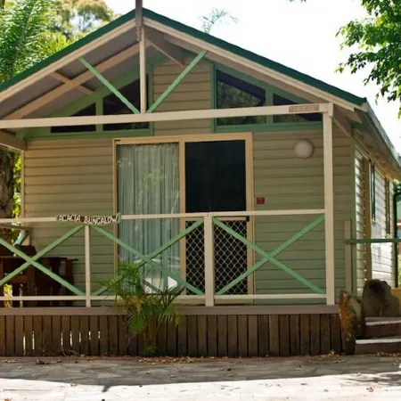 Lani's Holiday Island