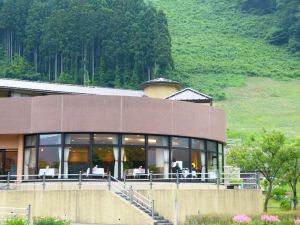 スパ & リゾートホテル 秋の宮山荘