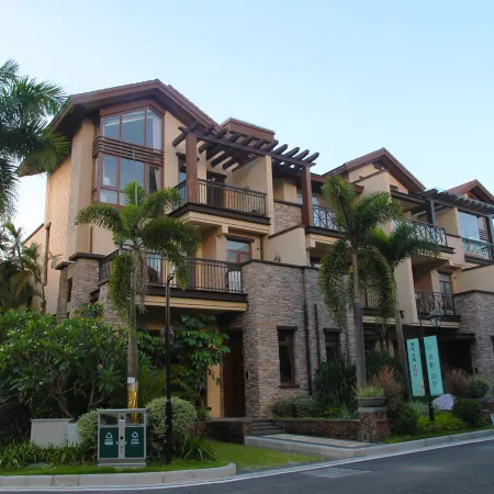 Xin Hai Yi Spa Holiday Villa