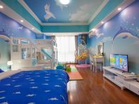 广州竹蜻蜓服务公寓 - 蓝色海豚城堡滑梯三床房