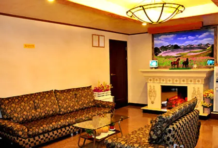 Unicorn Pension Отели рядом с достопримечательностью «Yongmeori Coast»